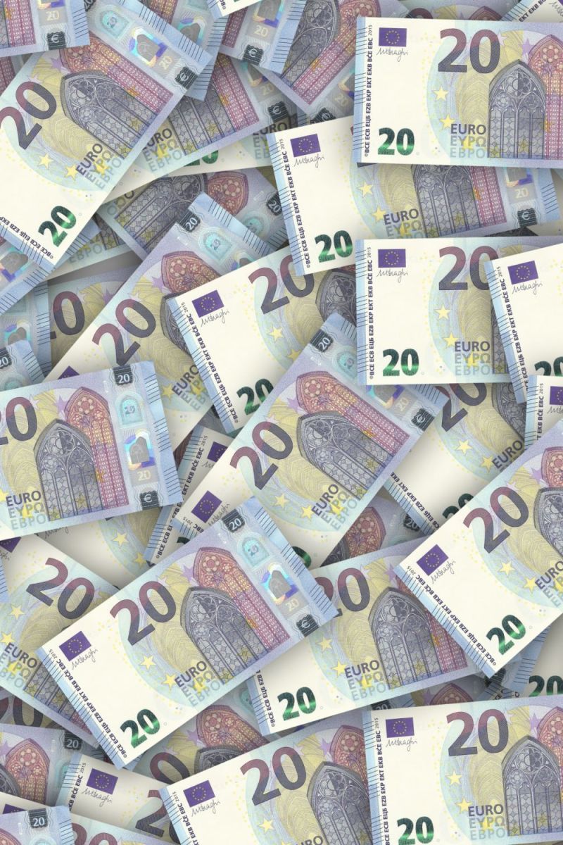 20 Euro 22