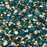 Topaz-Gemstones-and-Gold-Nuggets.jpg