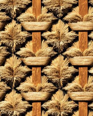 Floral Style Woven Rattan
