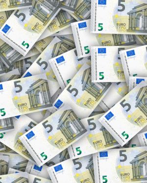 5 Euro 22