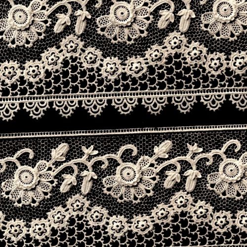 Realistic Lace 22